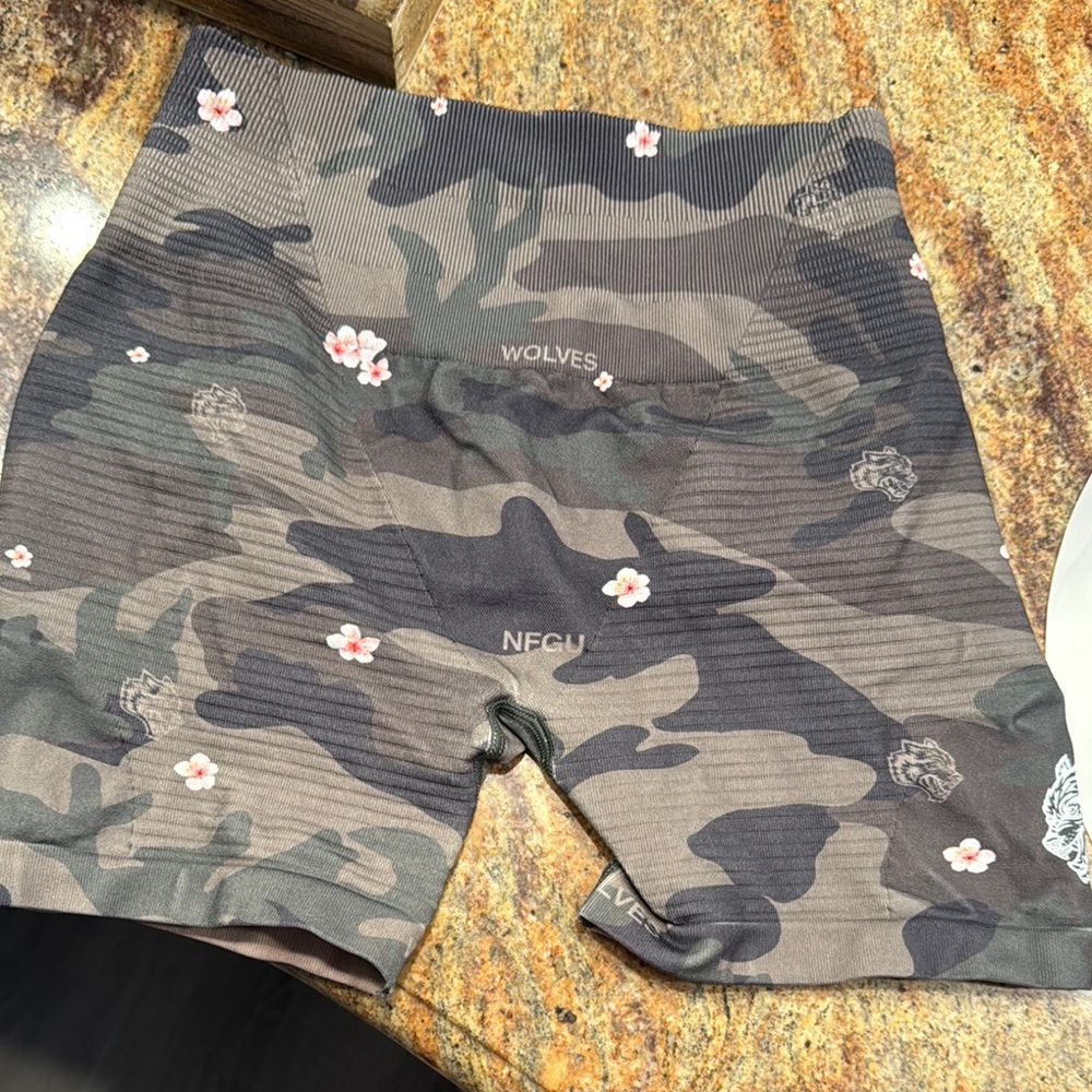Women's Camouflage Shorts - Black and Brown